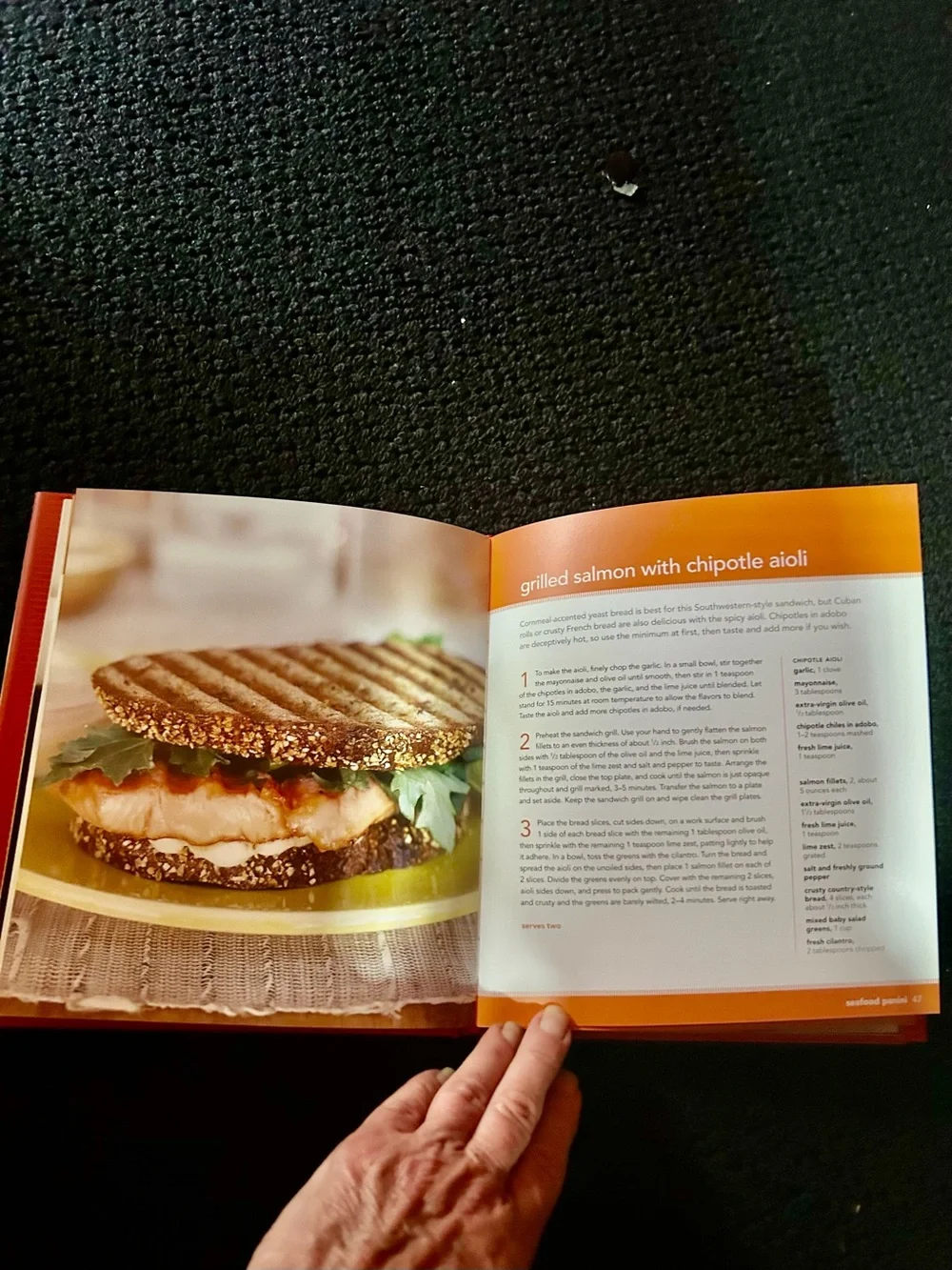 Panini Cookbook / Yummy Recipes with Beautiful Photography